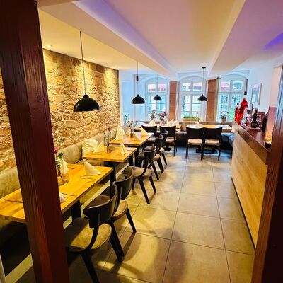 Ristorante Zur Krone B&uuml;dingen innen