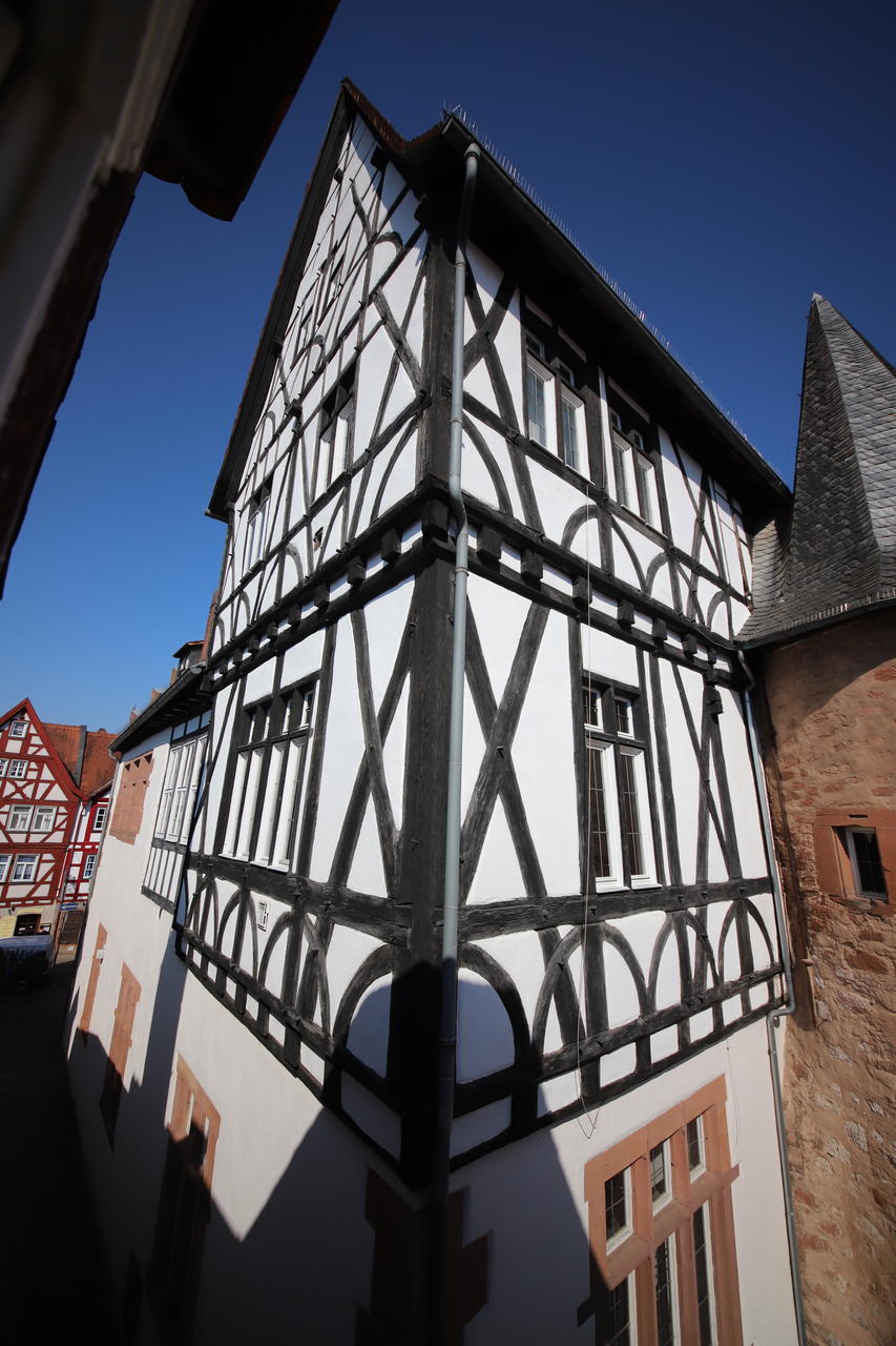 Historisches Rathaus Fachwerk und Treppenturm
